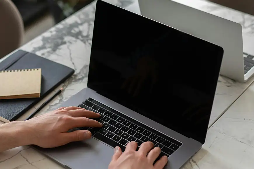 Laptop screen black with power on – How to fix